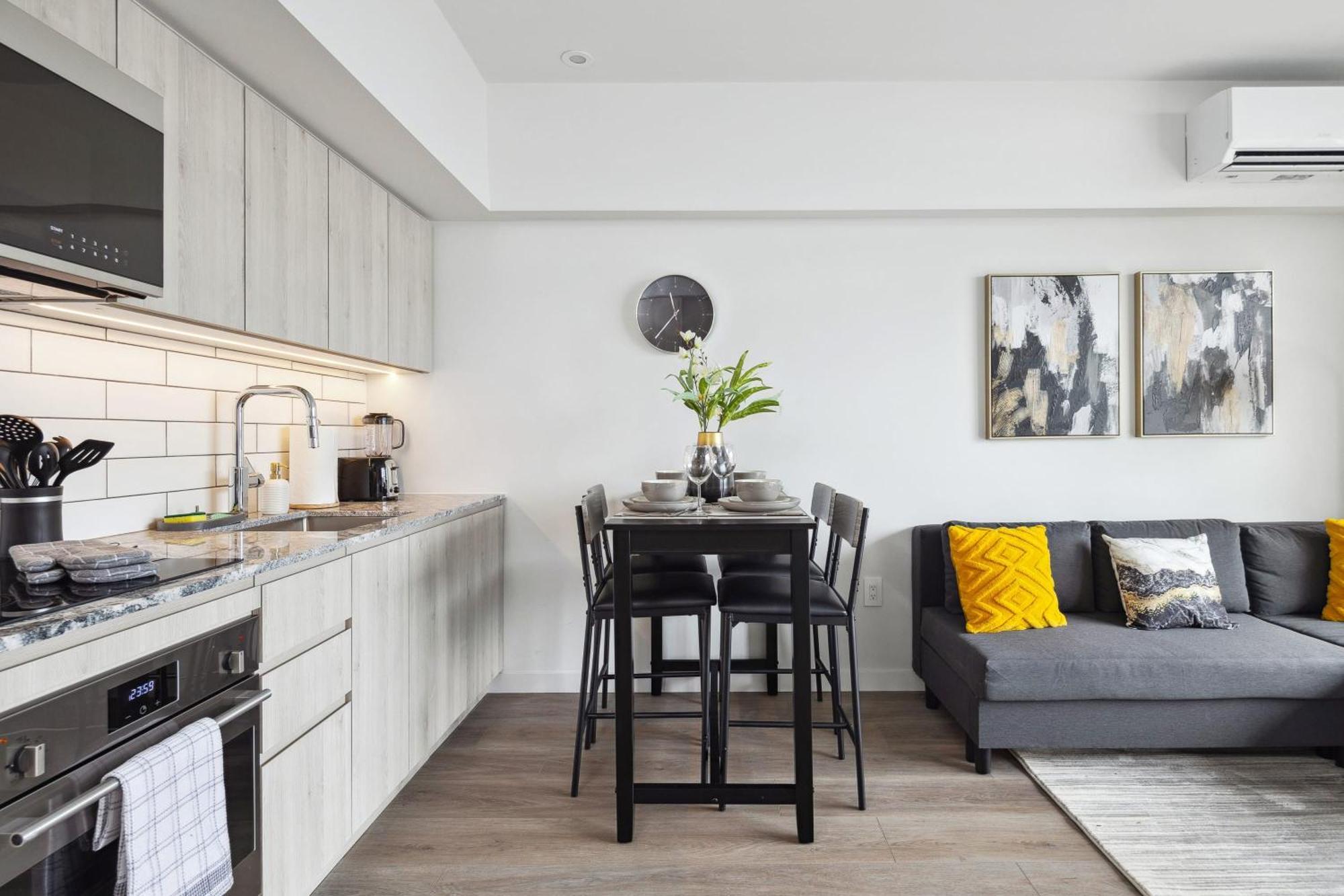 Brand New City Apt In Downtown Vancouver Exterior photo